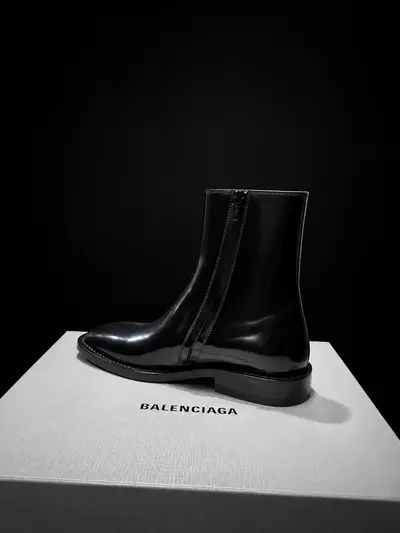 balenciaga1.2.png