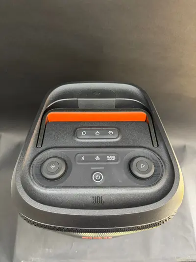 0ffb4dda-ae0b-46c1-b2bb-8038f6c263f3.jpg