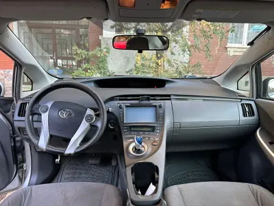 Toyota Prius Hibrid 2010 - Liquid Money Asii Amanetului 3