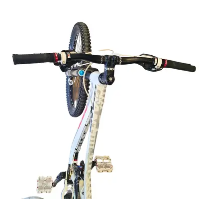 Bicicleta Giant Reign 2  ~Liquid Money Așii Amanetului 4