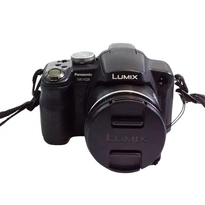 Aparat foto digital Panasonic DMC FZ28 ~Liquid Money Așii Amanetului