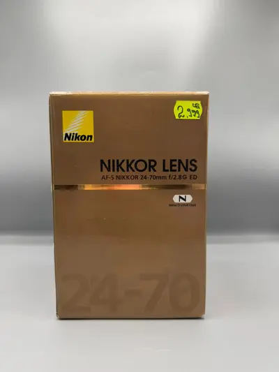 Nikon AF-S NIKKOR 24-70mm f/2.8G ED - SH6841-2