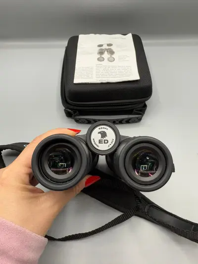 Binoclu Celestron 3