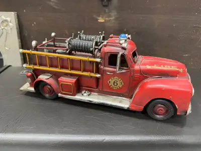 Macheta masina de pompieri vintage 2