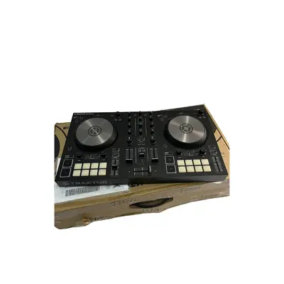Traktor Kontrol S2 Mk4