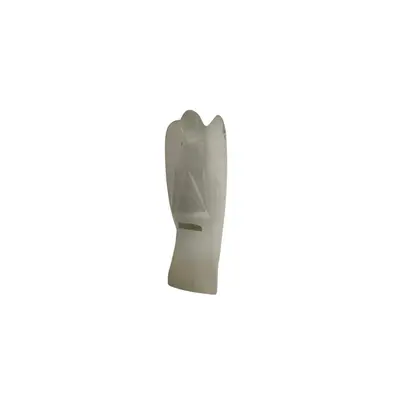 Statuie in forma de inger din selenit