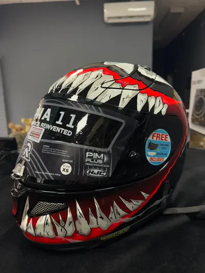 Casca RPHA 11 Venom 2 Marvel MC-1 4