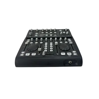 Mixer Behringer BCD3000 2