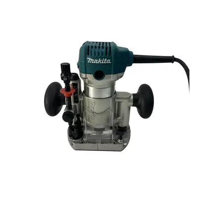 Kit de frezat/tăiere Makita RT0700CX3 Makita RT0700CX3 FineWoodworking 2025 2