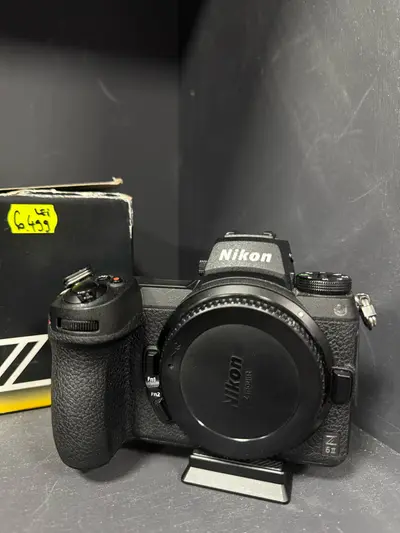Aparat foto Mirrorless Nikon Z6 II , Full-Frame, 24.5 MP, 4K, Wi-Fi, Negru + Obiectiv 24-70mm