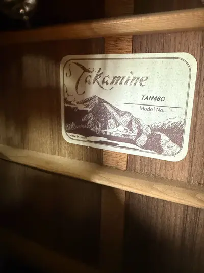 Chitară Takamine TAN46C, semnată de Nicu Covaci 2