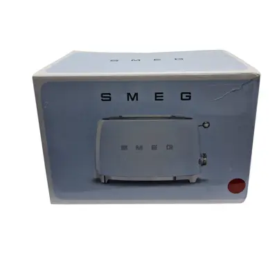 Prajitor de paine Smeg TSF01