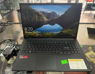 Laptop Asus Vivobook GO 14/15