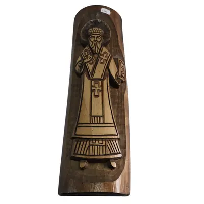 Icoană sculptată în lemn – Artizanat religios 3