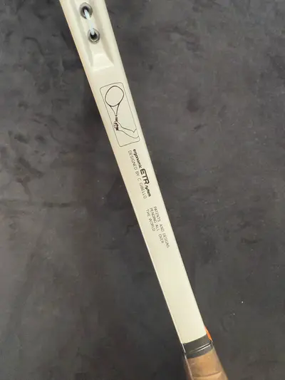 Racheta tenis prototip Snauwaert ergonomic 5