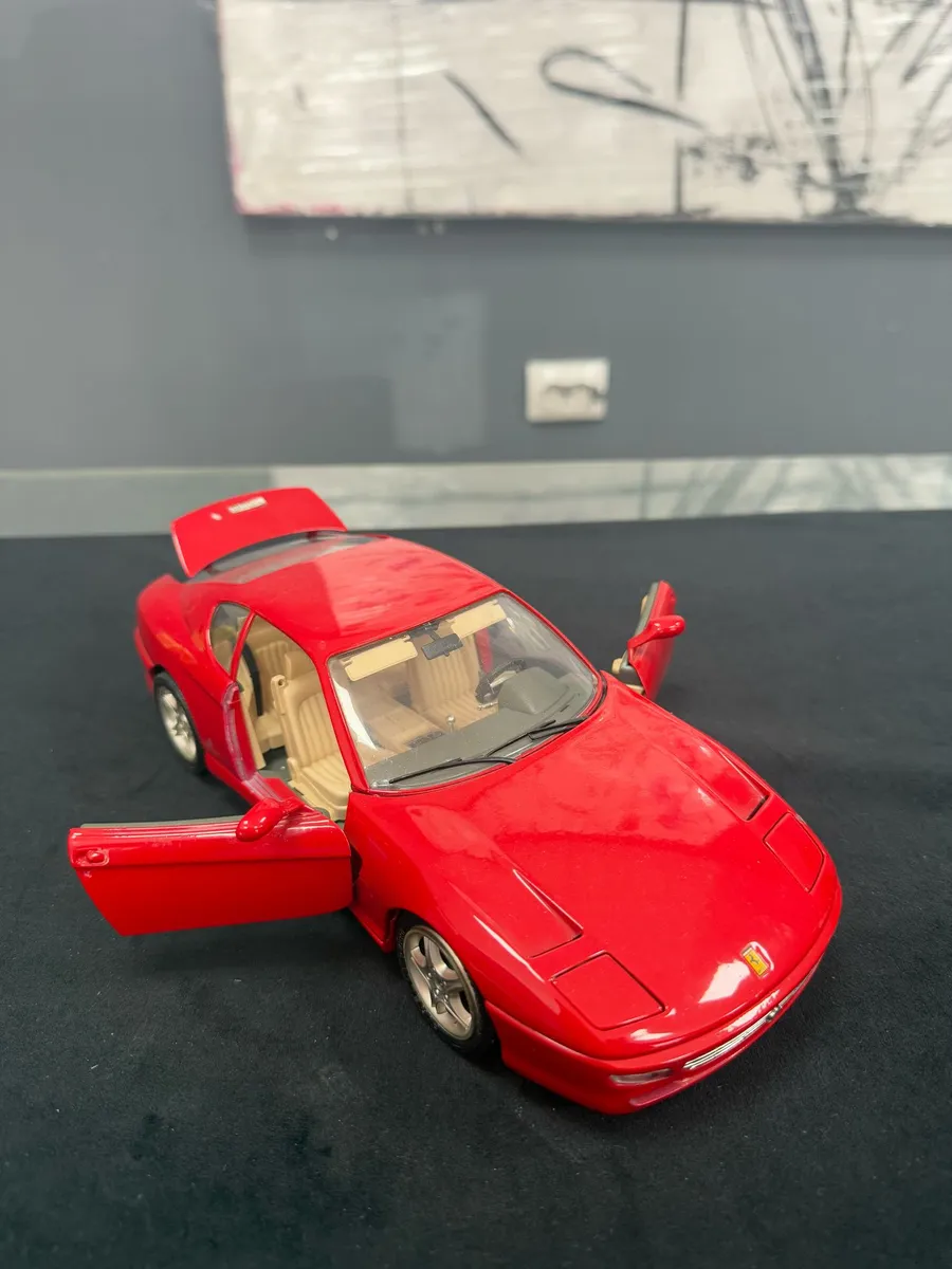 Model de colecție Ferrari F355 Berlinetta