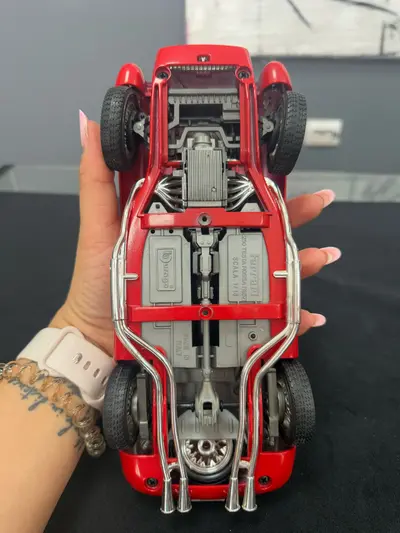 Model de colecție Ferrari 250 Testa Rossa 4