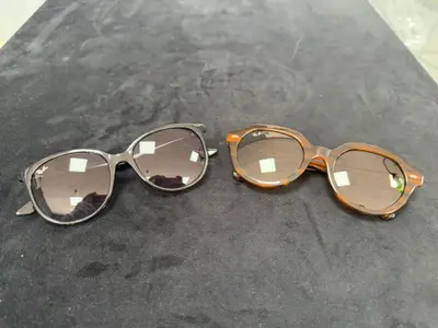 2 perechi ochelari de soare Ray-Ban