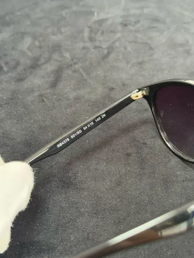 2 perechi ochelari de soare Ray-Ban 2