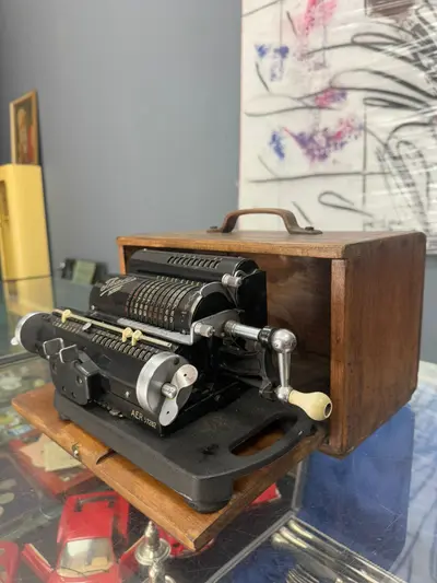 Mașină de calcul mecanică Thales – model vintage rar, complet funcțional 5