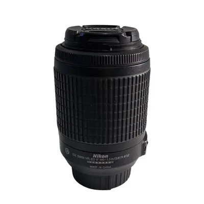 Obiectiv Nikon 55-200mm f/4-5.6G AF-S DX ED VR 2