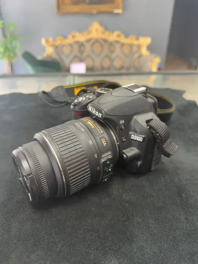 Camera foto Nikon D3100 plus obiectiv Nikon 18-55mm. 2