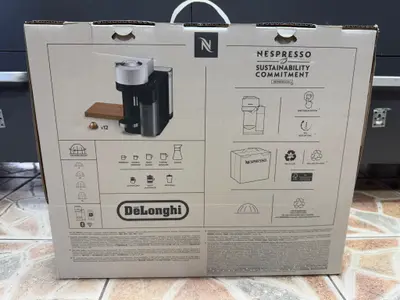 Espressor capsule DeLonghi NESPRESSO Vertuo Lattissima nou 4