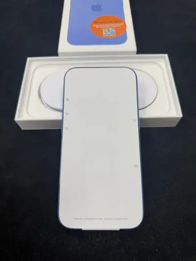 Iphone 16 ultramarine 128GB 3