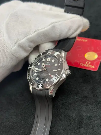 Omega Seamaster Professional 300 4