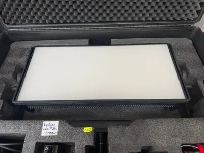Panou led Aputure Nova P600c panou LED RGBWW 4