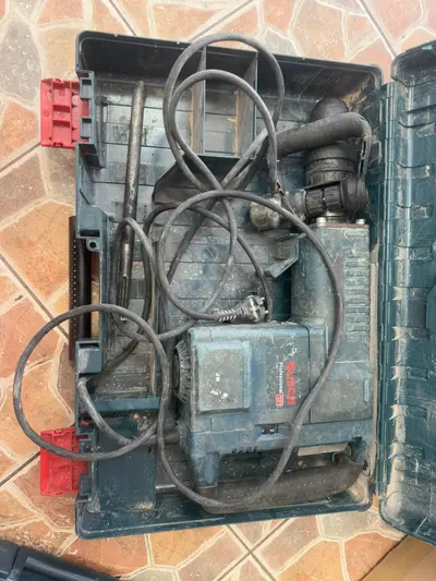 Bosch demolator GSH 11e