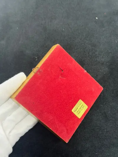 Pictura miniaturala realizata din argint pictat manual 3