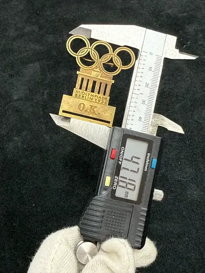 Insigna nazista olimpiada 1936 piesa de colectie 4