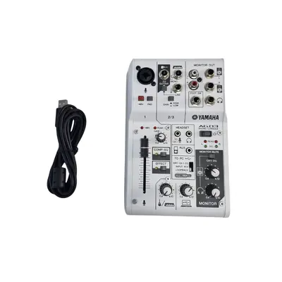 Mixer analog Yamaha AG 03 4