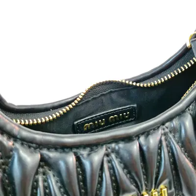 Geanta Miumiu Wander matelassé nappa leather hobo 5