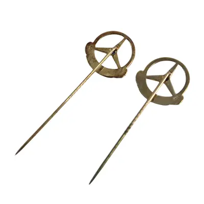 Insigna Vintage Mercedes Benz 1.000.000 KM gold  Stick Pin 3