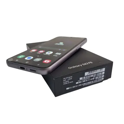 Telefon Samsung Galaxy S23 FE, Dual SIM, 8GB RAM, 128GB, 5G 2