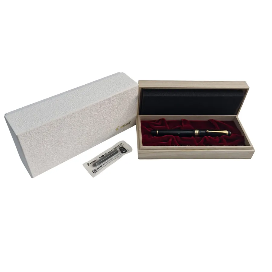 Stilou Pilot Custom 845 Urushi Black