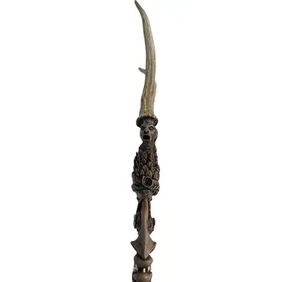 Sabie decorativă unicat cu teacă sculptată și mâner din corn de cerb – 70 cm 6