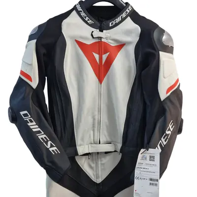 Costum moto din 2 piese, Dainese, Laguna Seca 4, Protectii Nivel 2, Negru/Rosu, 56 3