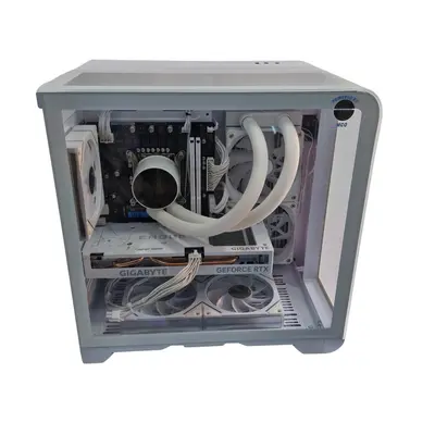 Unitate PC gaming, Intel i5 12400f, RTX 4060, 32GB 3200mhz, 1TB SSD 2