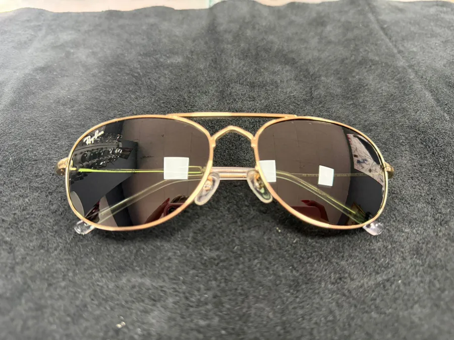 Ochelari de soare noi Ray Ban nou cu toc inclus