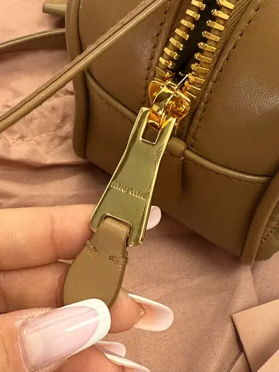 Geanta MiuMiu 5