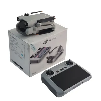 Drona DJI Mini 3 + Smart Controller, 4K HDR