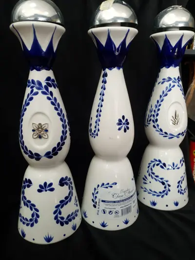 Sticle Tequila Clase Azul din porțelan 5