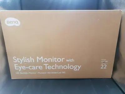 Monitor stylish cu tehnologie Eye-Care 3