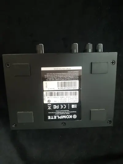 Komplete Audio 2 2