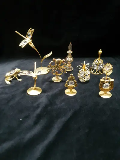 Colecția de accesorii cu cristale Swarovski