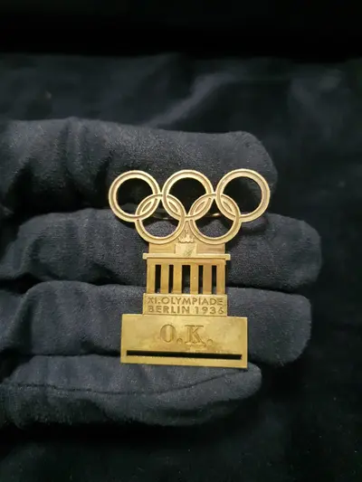 Insignă nazistă din Olimpiada Berlin 1936 2