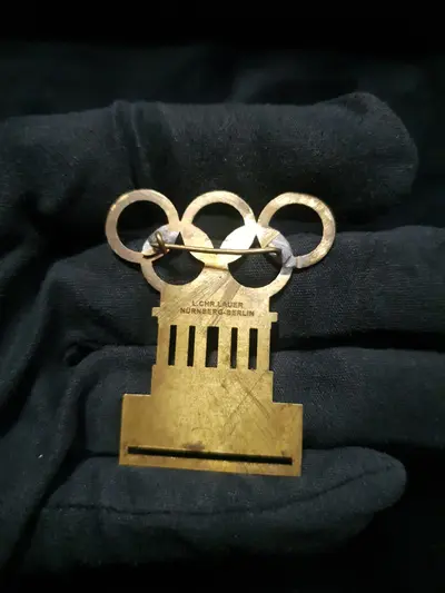 Insignă nazistă din Olimpiada Berlin 1936 3